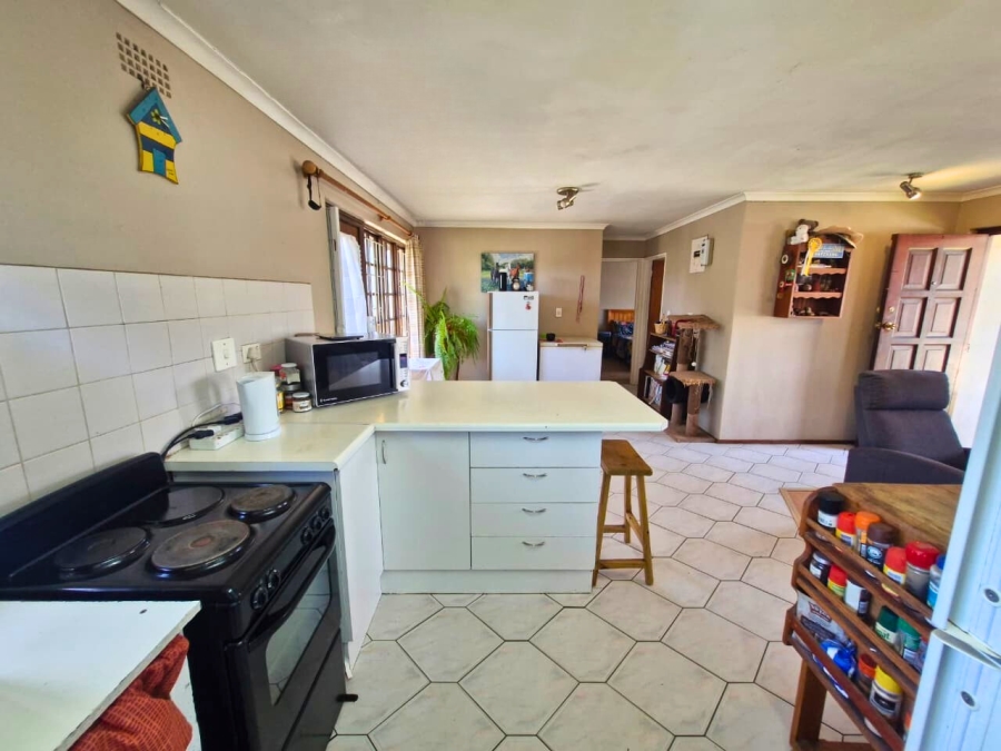 To Let 2 Bedroom Property for Rent in Vredekloof East Western Cape
